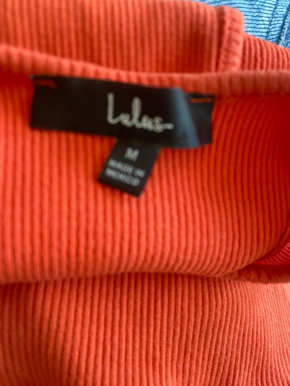 Lulu’s M Ribbed Crop Top - Picture 4 of 13